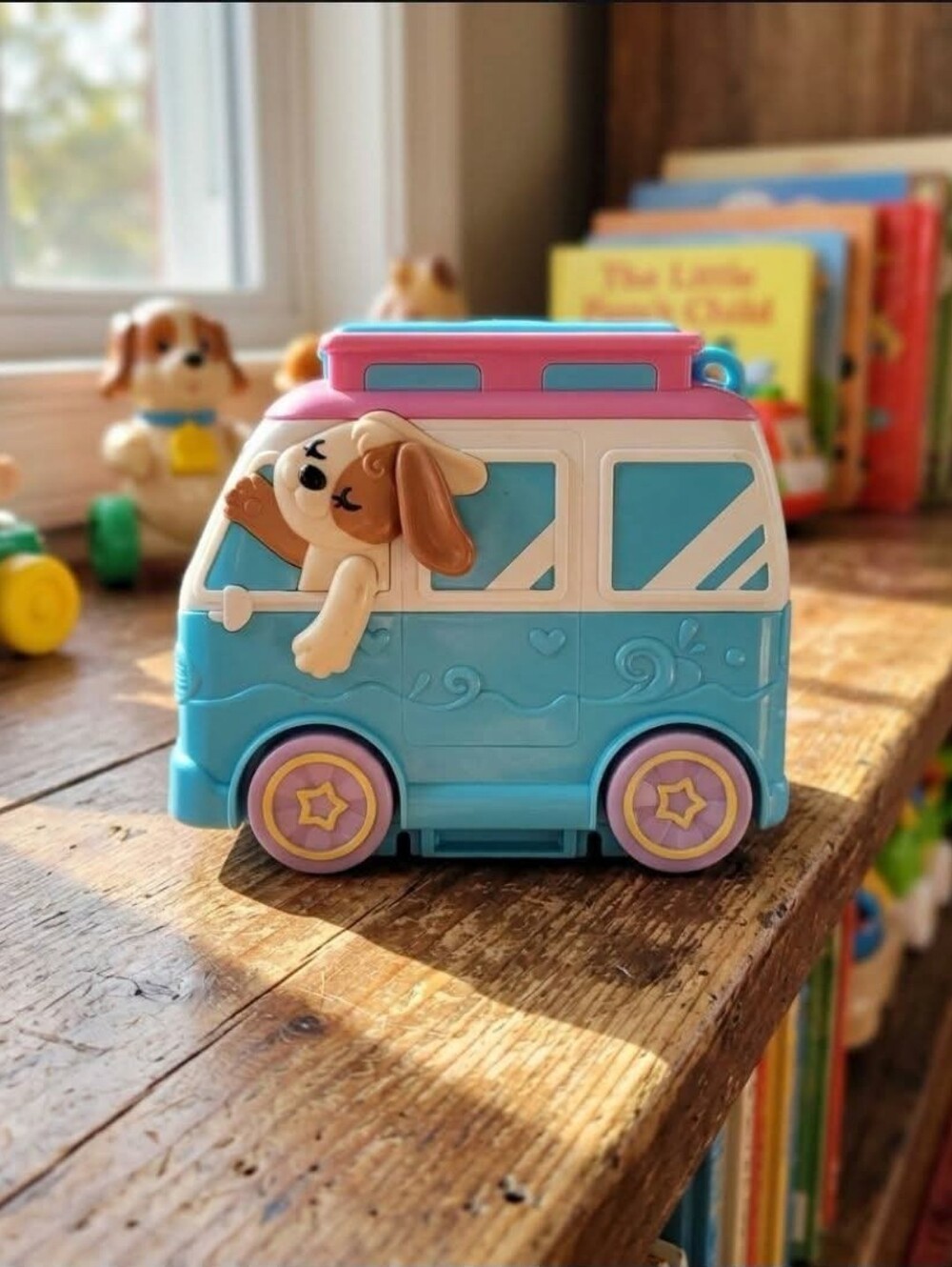 Compact Only Polly Pocket Travel Toy Seaside Puppy Ride Dog in Van No dolls or a